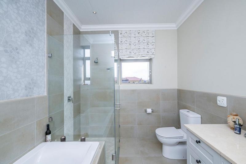 4 Bedroom Property for Sale in Durbanville Western Cape